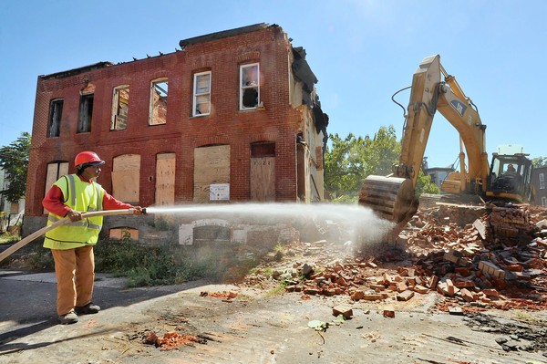 Lansing Street demolition, Amy Davis, 2013 September 24. Baltimore Sun